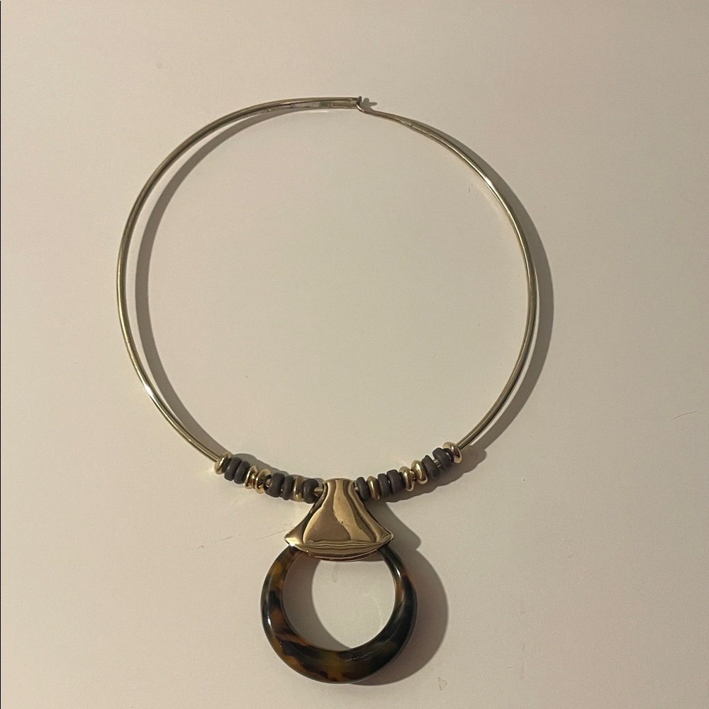 Gold and Brown Pendant Necklace